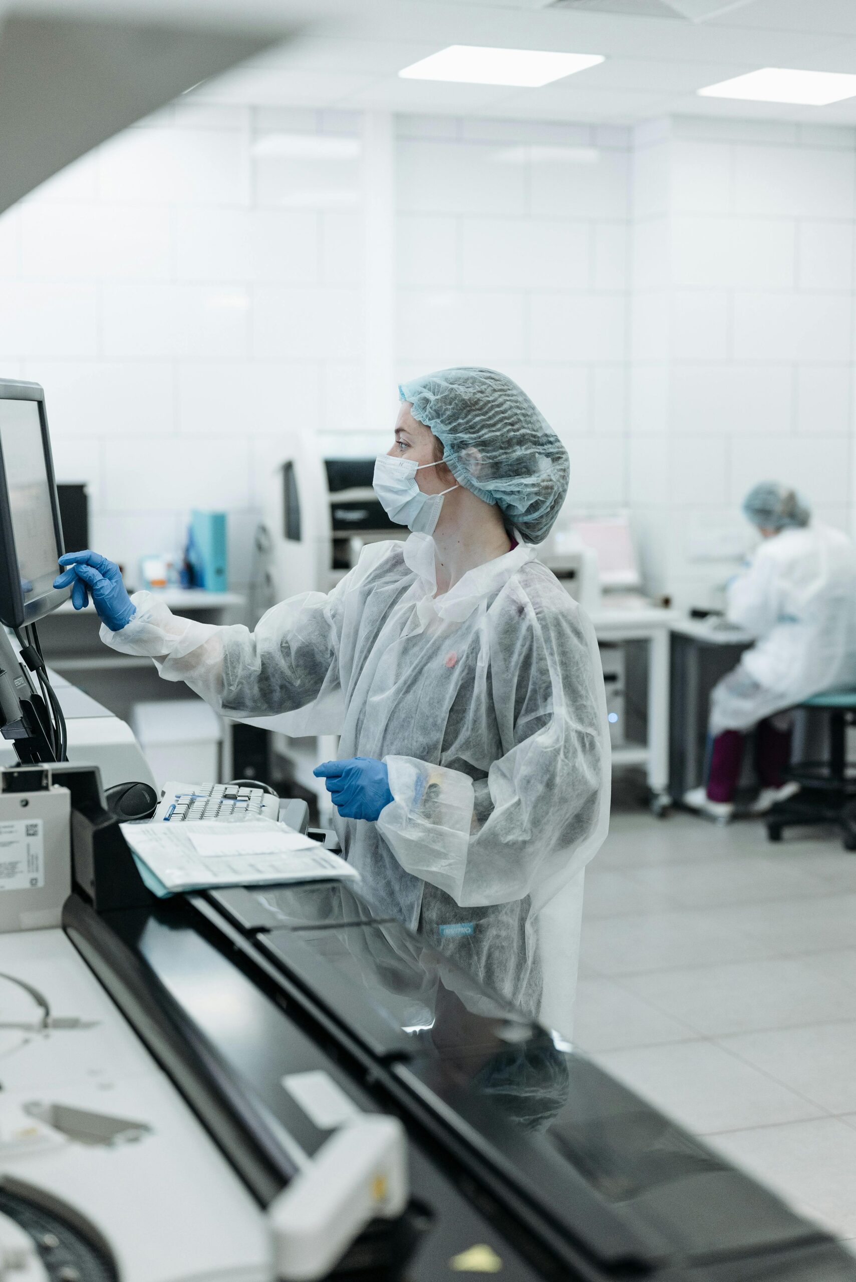 Medical Device Single Audit Program MDSAP training - People in a lab
